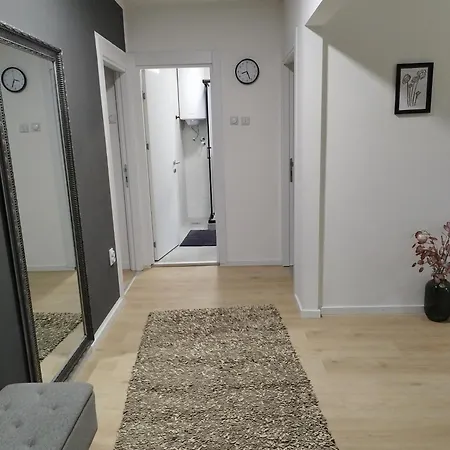 Apartament Home Apartment *